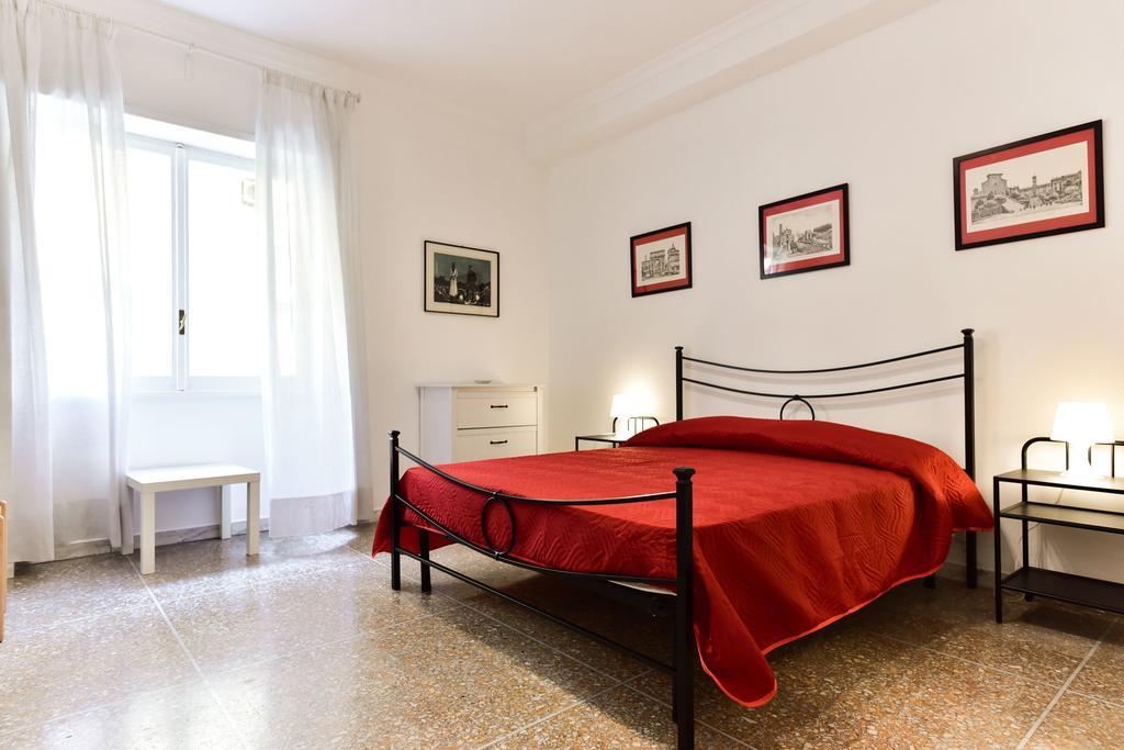 Red & White Vatican Apartment Roma Ngoại thất bức ảnh