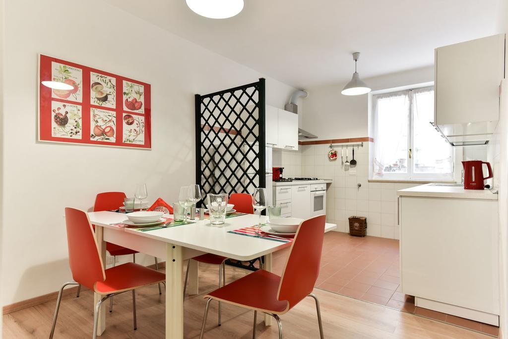 Red & White Vatican Apartment Roma Ngoại thất bức ảnh