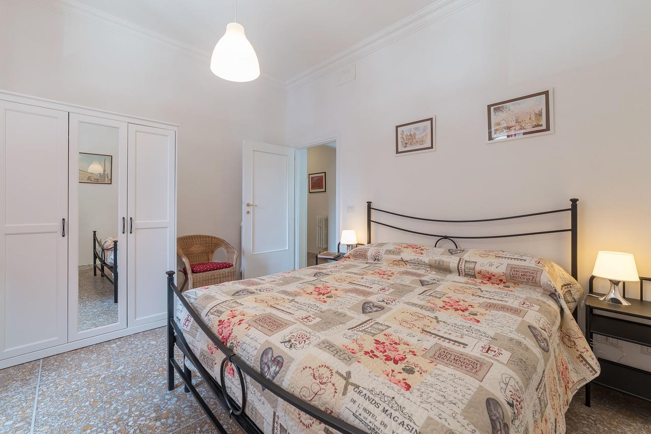 Red & White Vatican Apartment Roma Ngoại thất bức ảnh